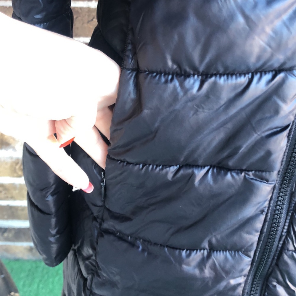 NOIZE Large Viv Quilted Lightweight Puffer Jacket - Picture 11 of 14
